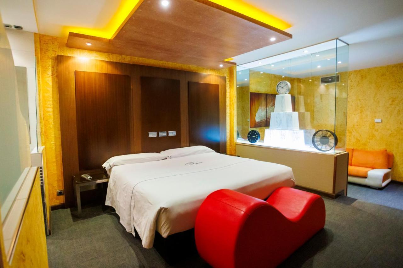 Motel Venus Valladolid Villanubla Екстер'єр фото