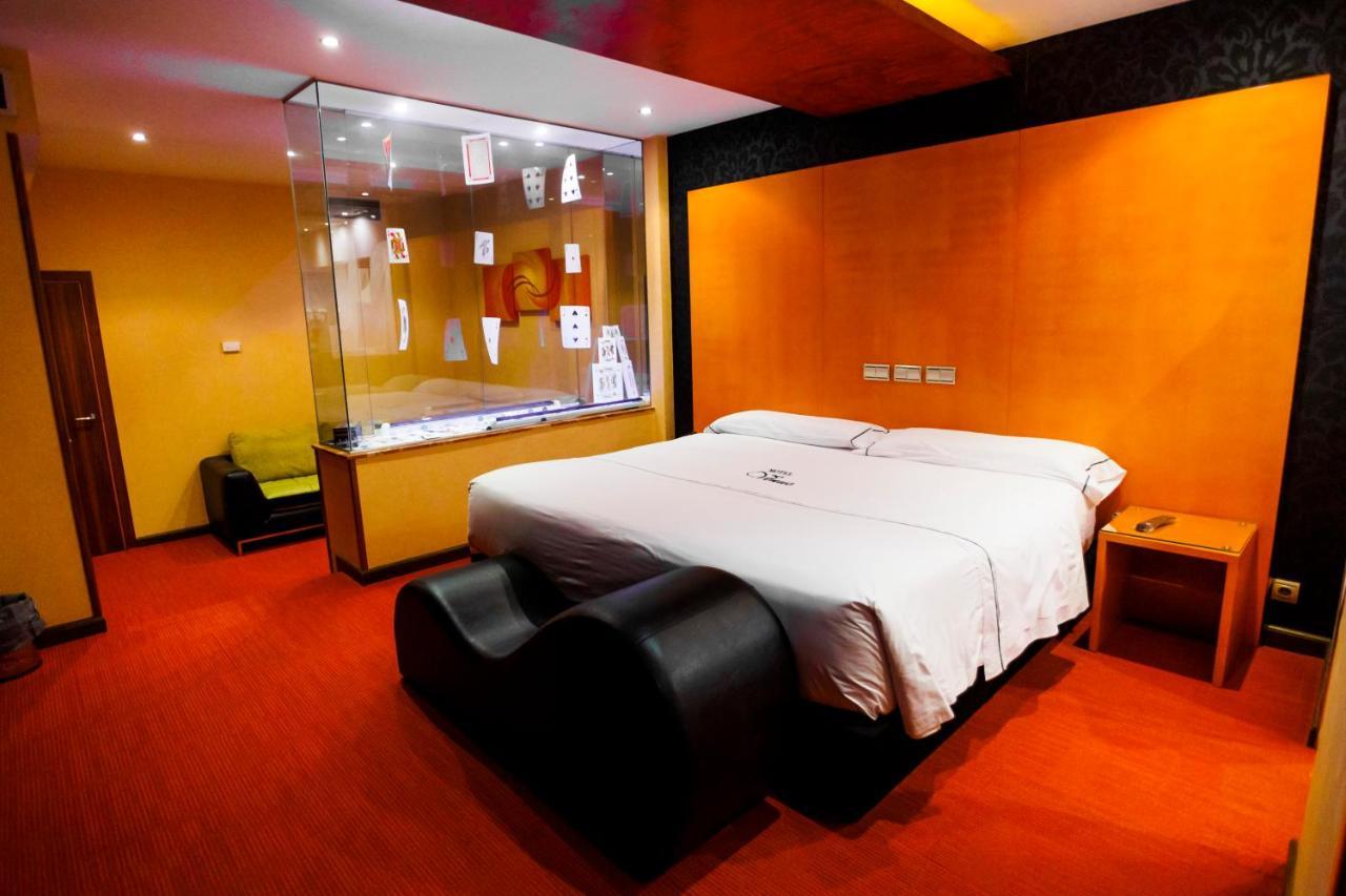 Motel Venus Valladolid Villanubla Екстер'єр фото